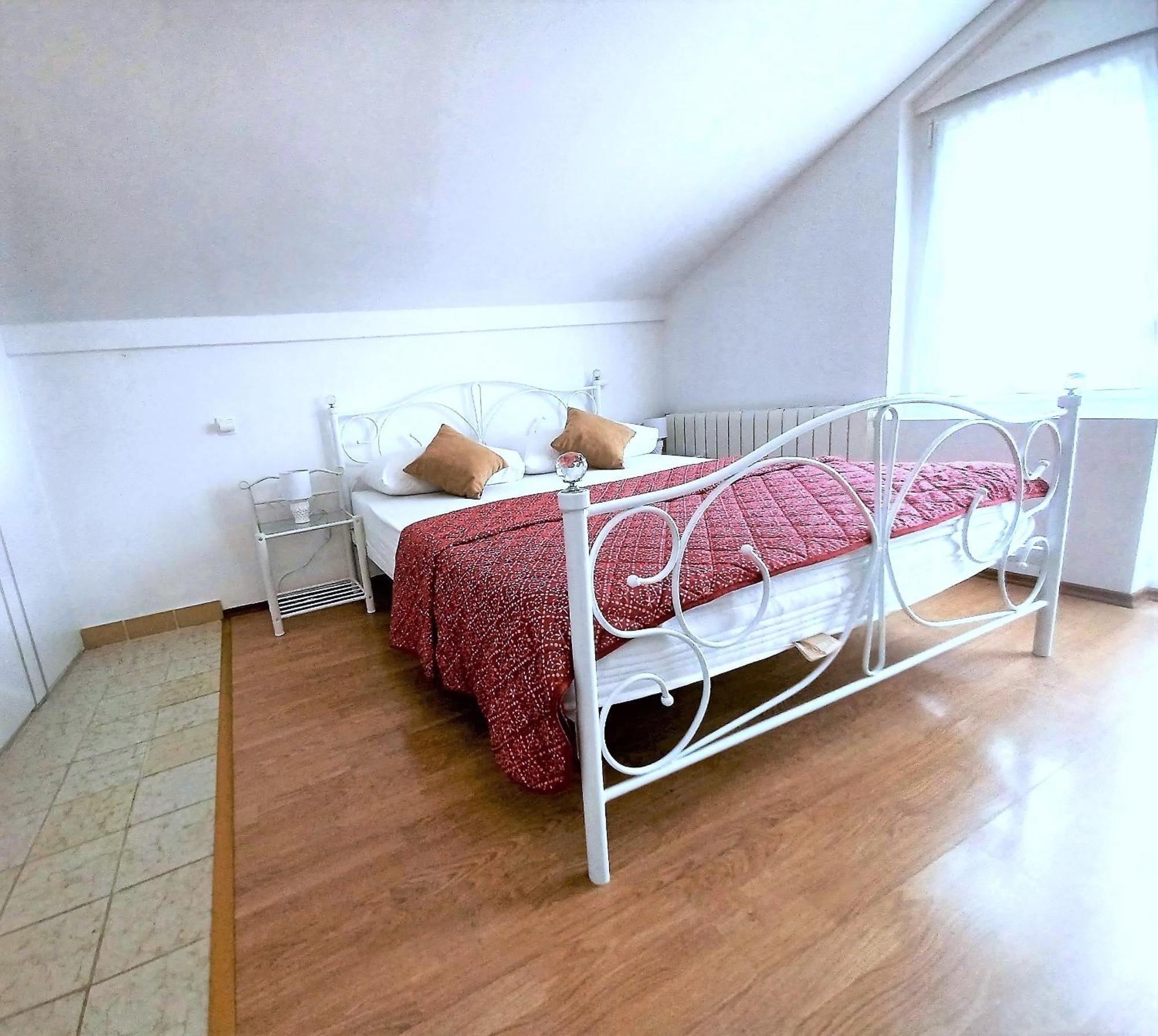 Guesthouse Cecilia 2 มาลินสกา ภายนอก รูปภาพ